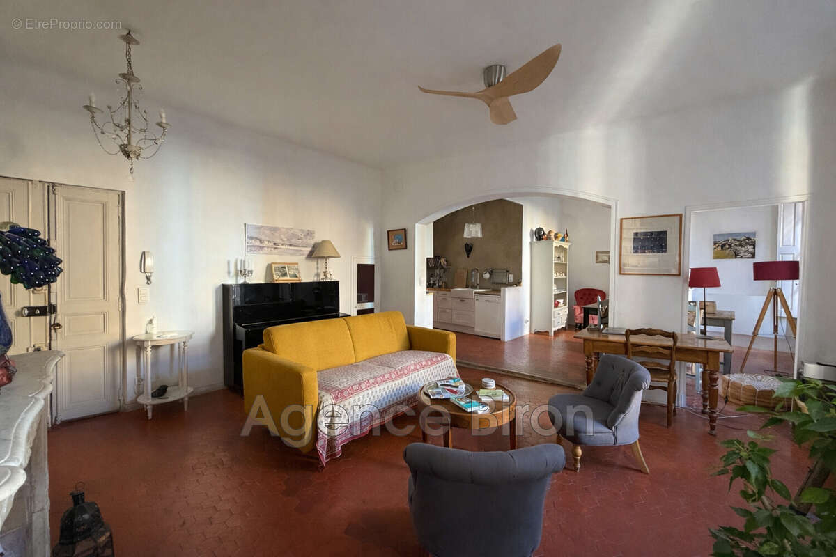 Appartement à AIX-EN-PROVENCE