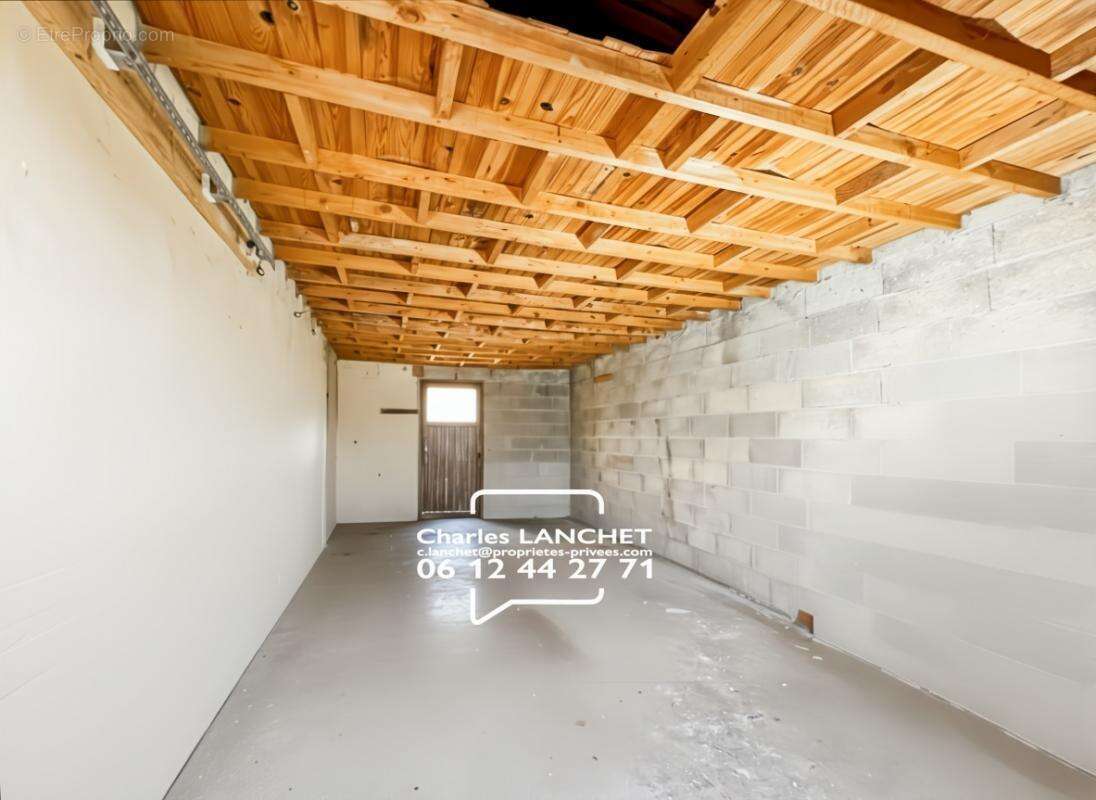 Maison à LA COURONNE