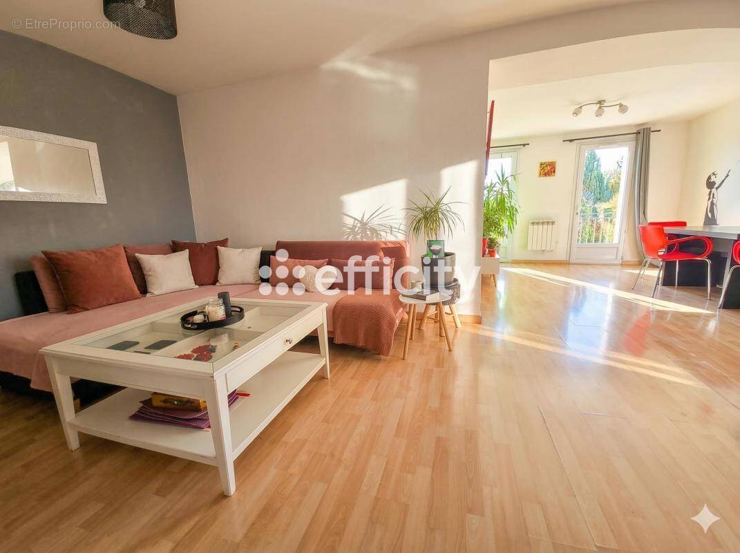 Appartement à GARDANNE