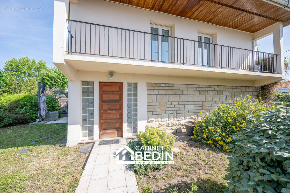 Maison à MERIGNAC