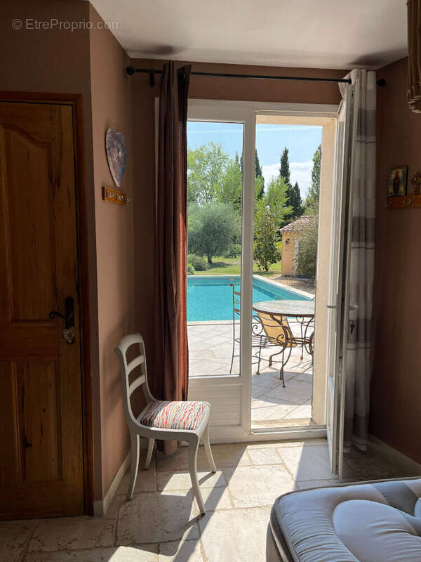 Maison à MAILLANE