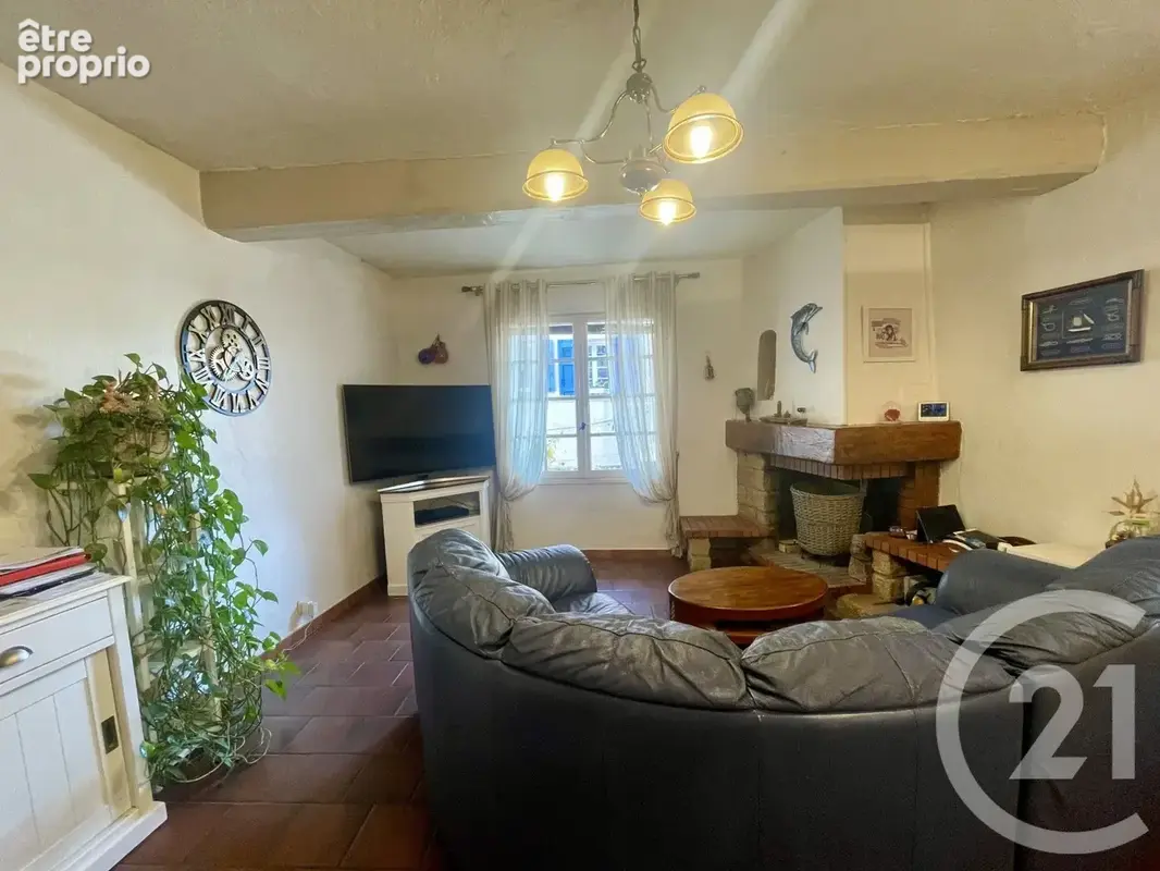 Maison 226 m² à Le Lavandou  - photo 4