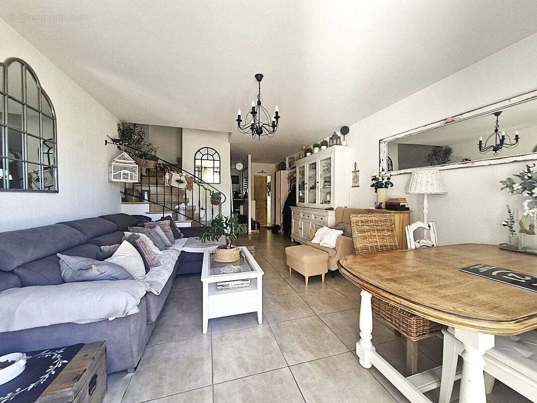 Maison à FRONTIGNAN