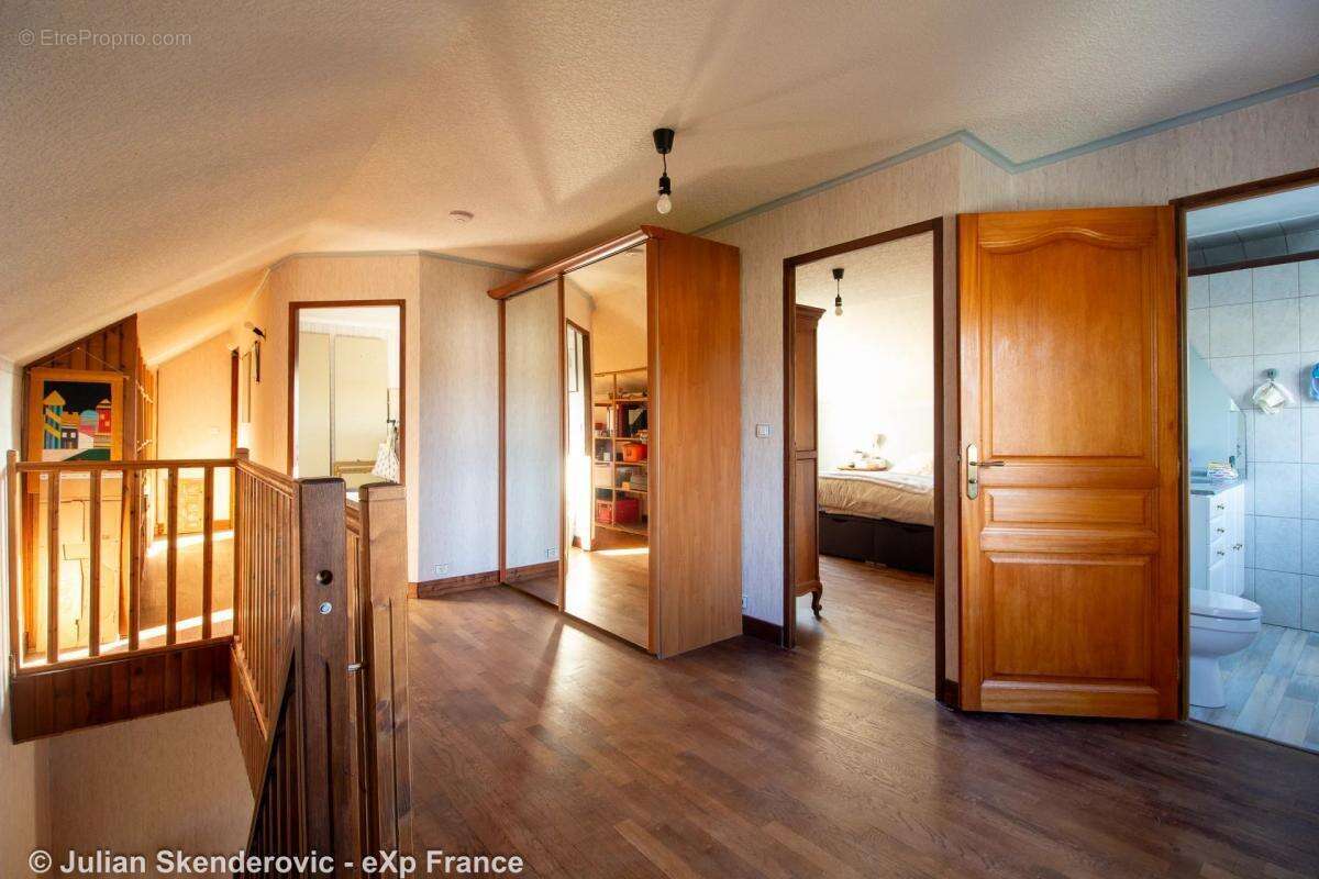 Maison à DEUIL-LA-BARRE