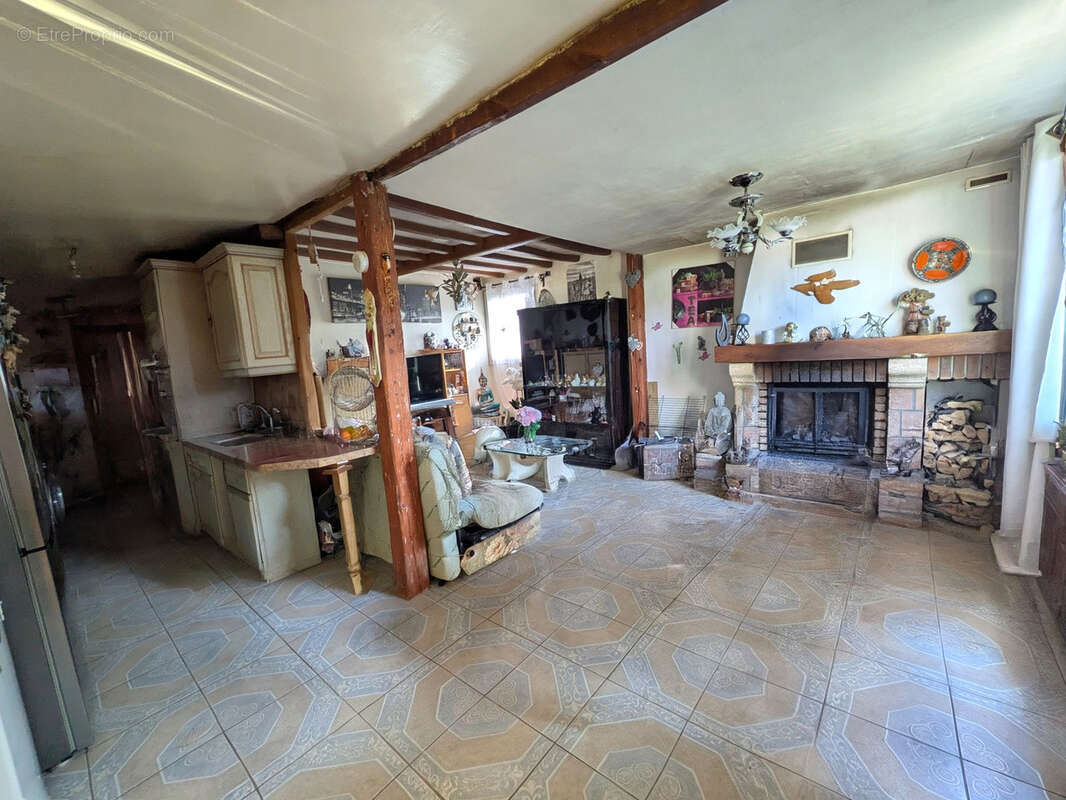 Maison à SENANTES