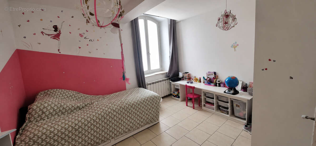 Appartement à MARSEILLE-10E