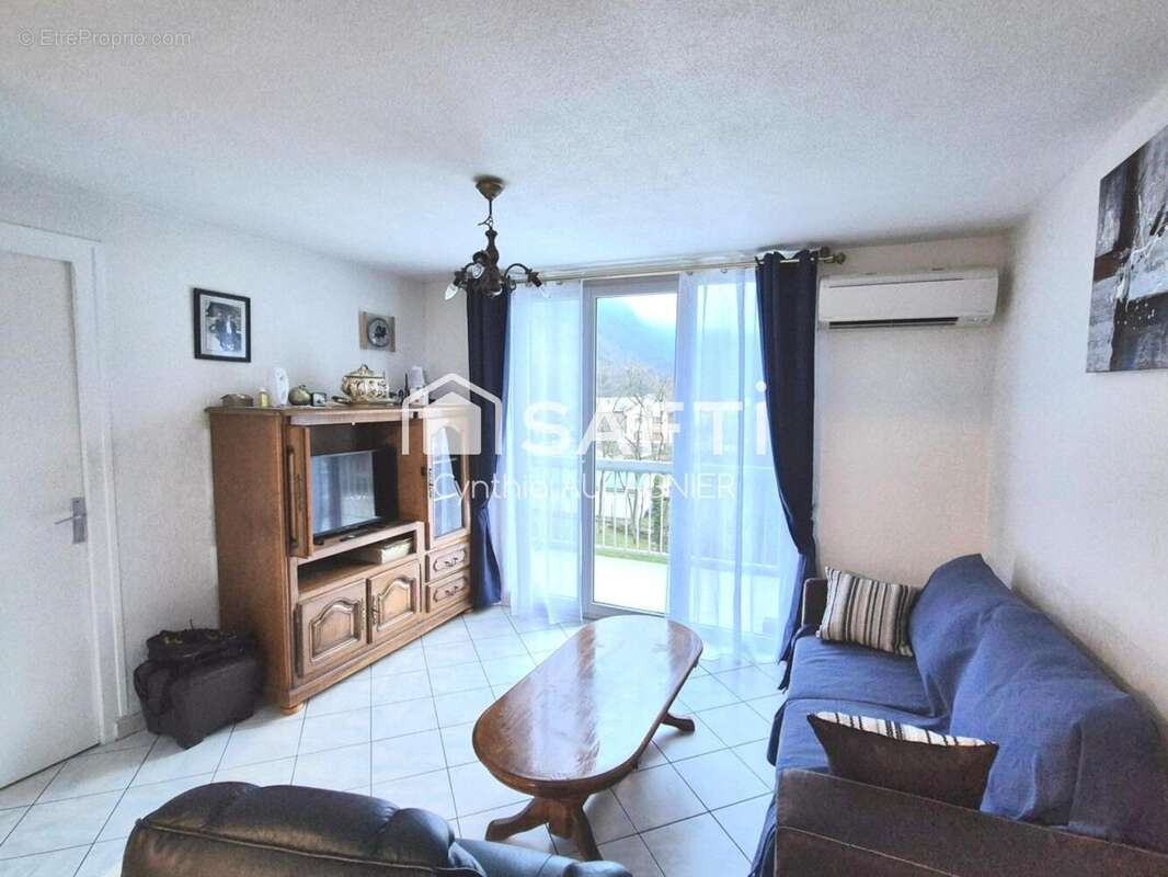 Photo 2 - Appartement à LIVET-ET-GAVET