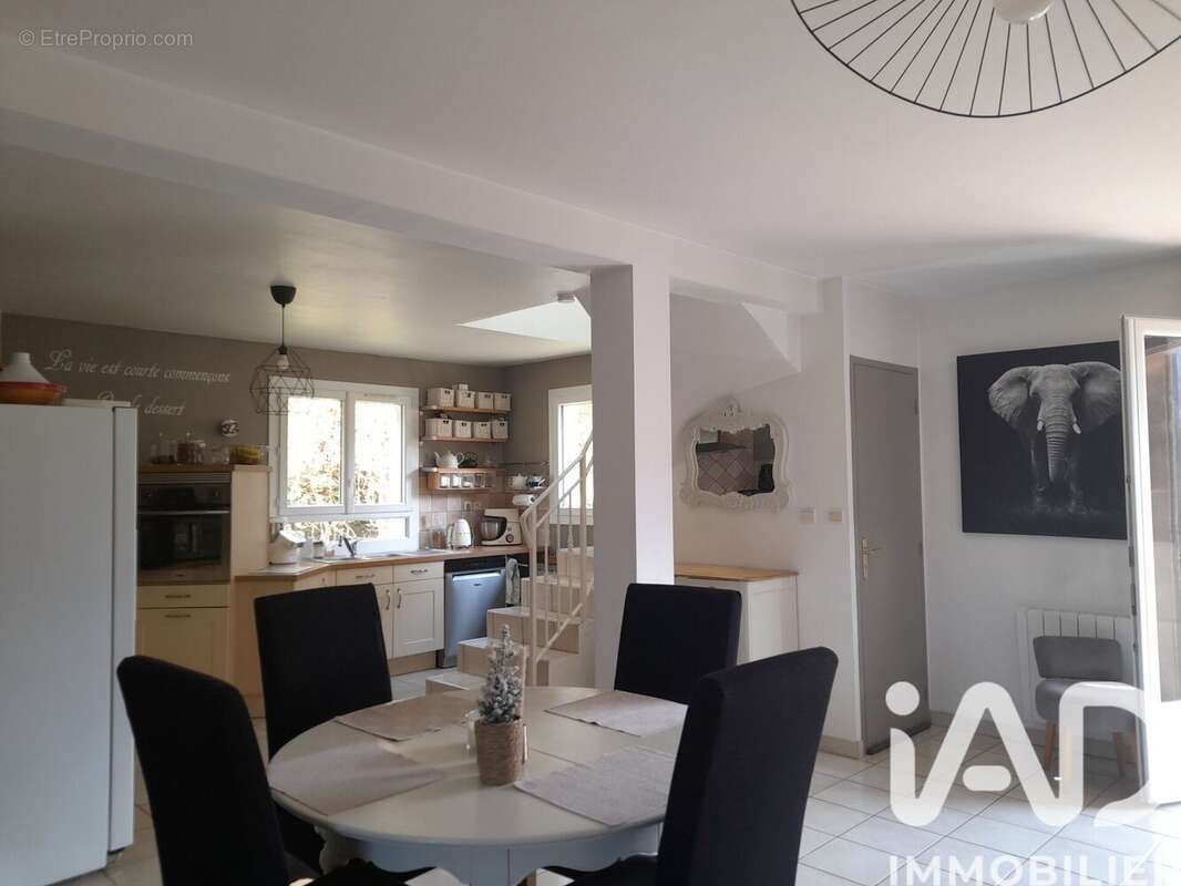 Maison 103 m² à Le Moutaret  - photo 6