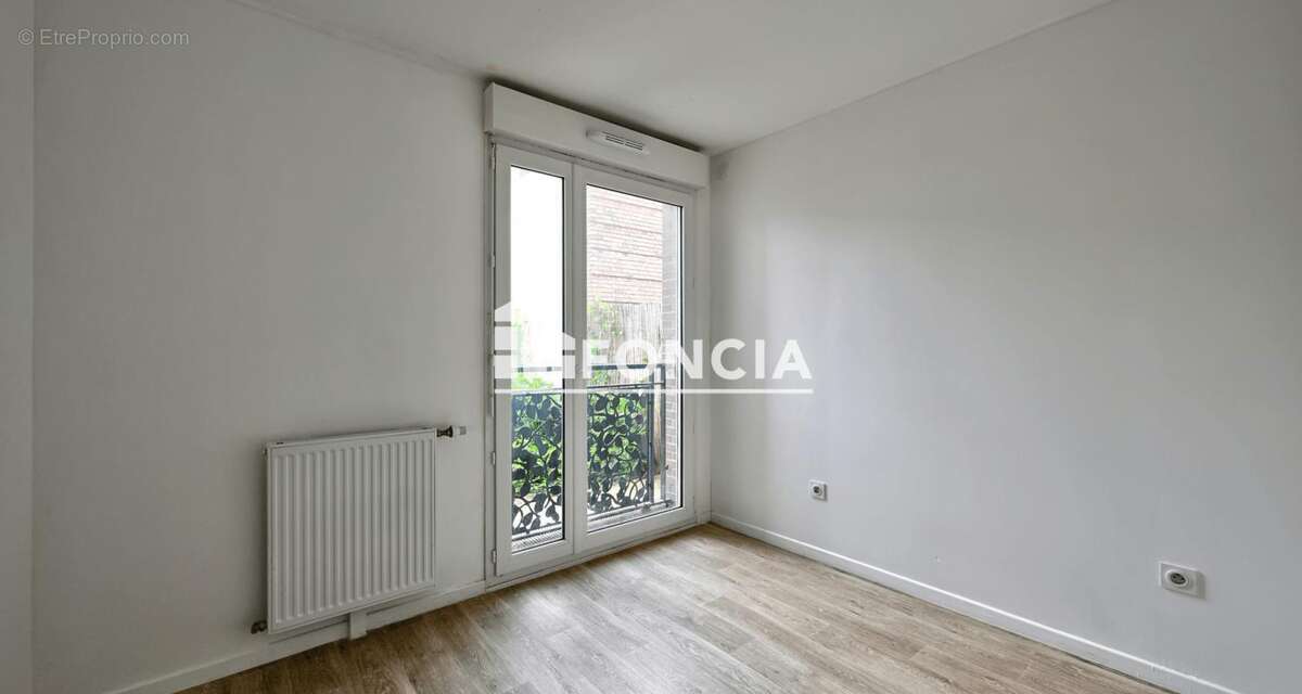 Appartement à JOUY-LE-MOUTIER