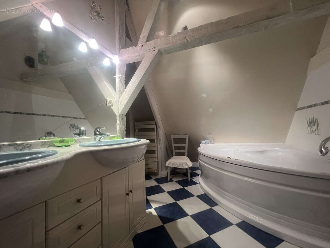 Maison à SAINT-AVERTIN