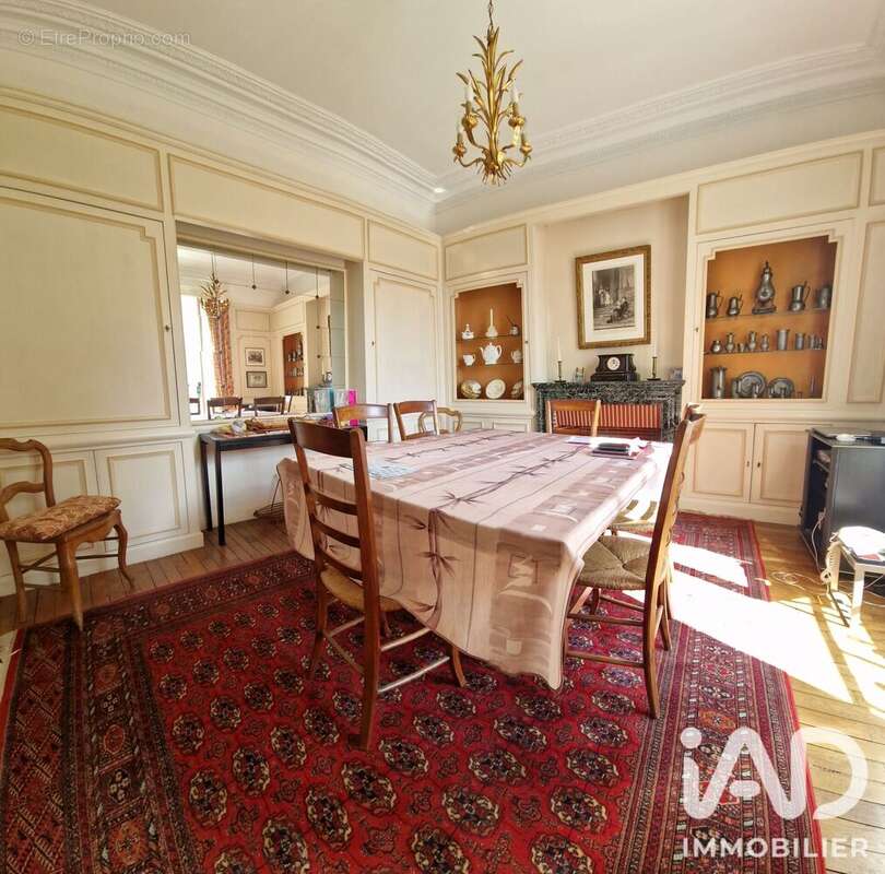 Maison 270 m² à Terrasson-Lavilledieu  - photo 7