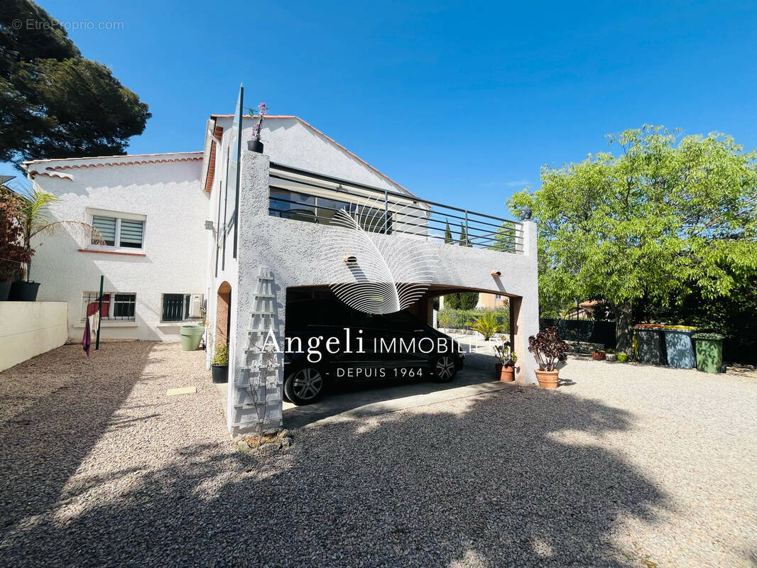 Maison à FREJUS