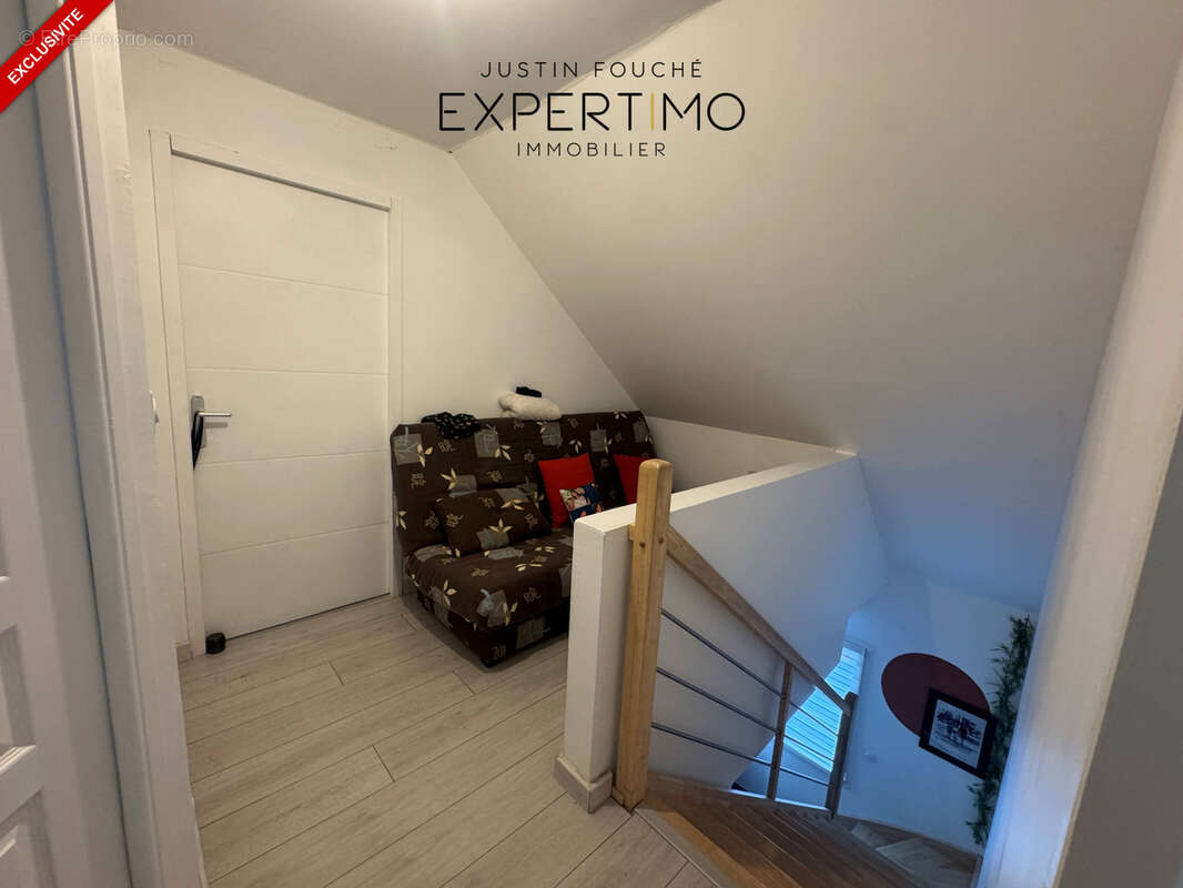 Maison à MONCE-EN-BELIN