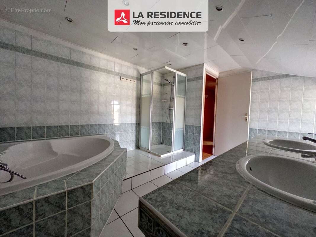 Maison 87 m² à Maule  - photo 9