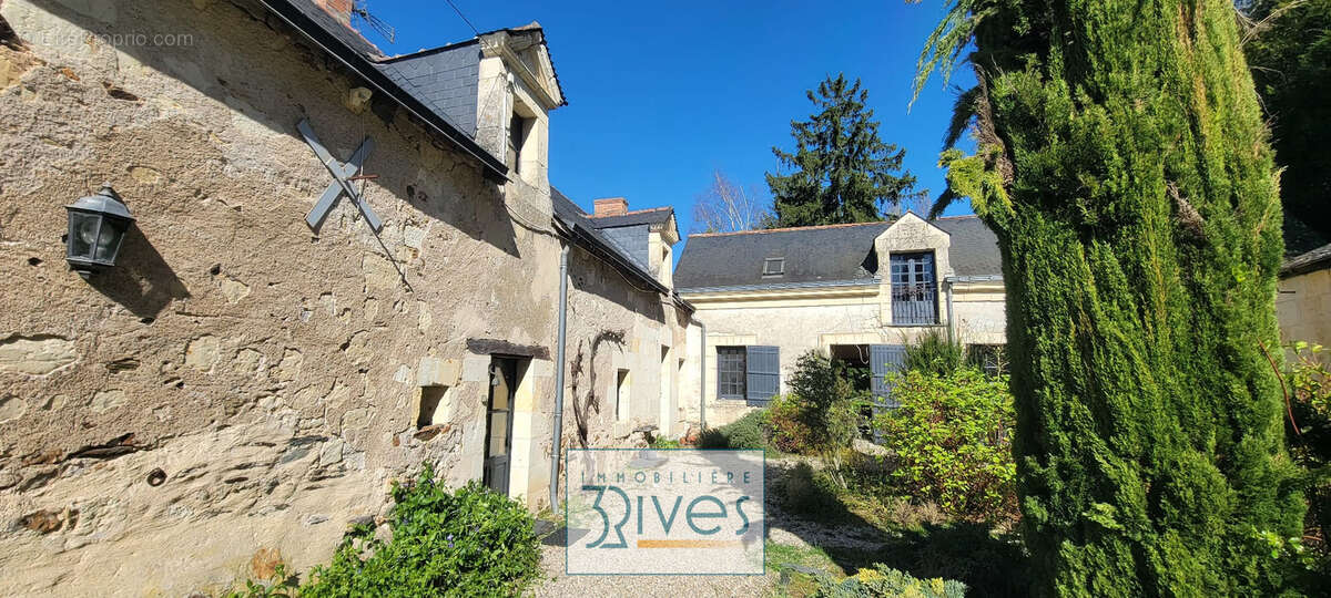 Maison à BRISSAC-QUINCE