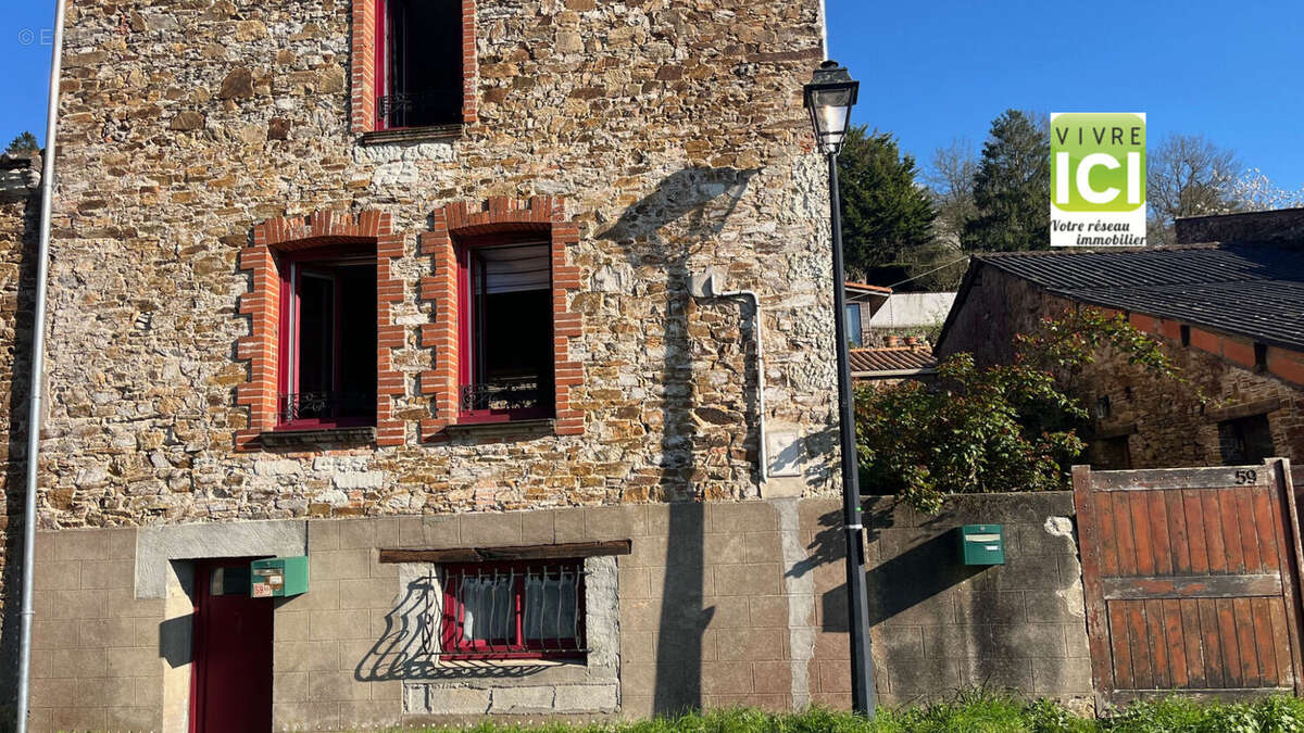 Maison à CHAMPTOCEAUX