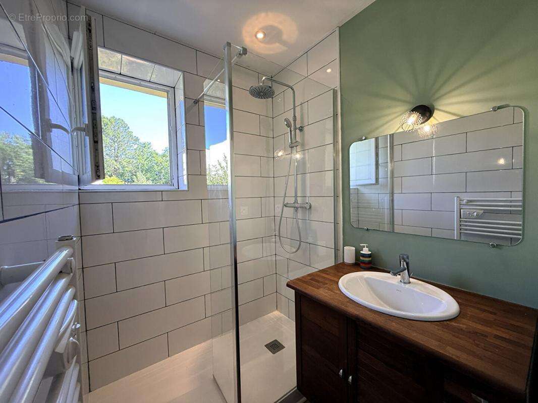 LÉO - Appartement T3 dans le centre d'AURAY - photo 5