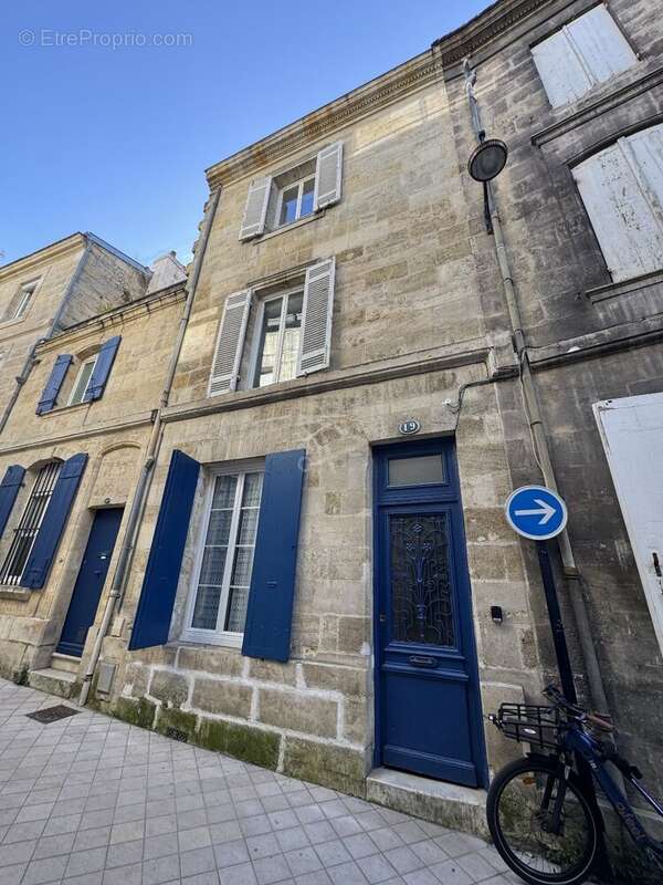 Appartement à BORDEAUX