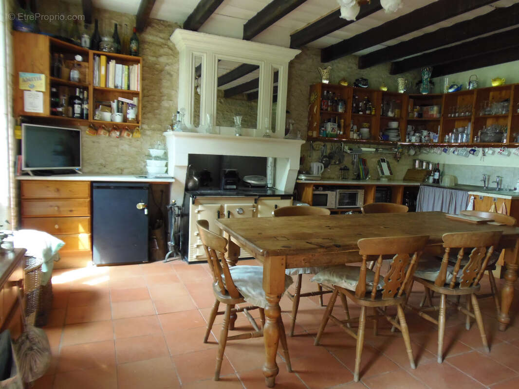 Maison à SAINT-DIZANT-DU-GUA