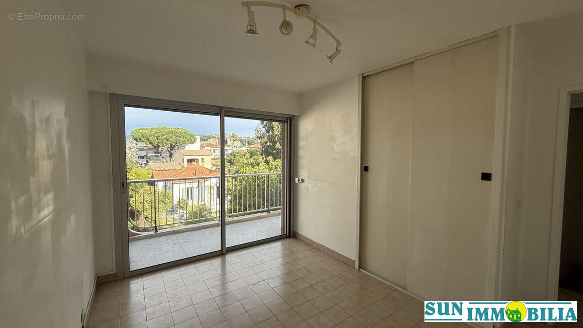 Appartement à CAGNES-SUR-MER