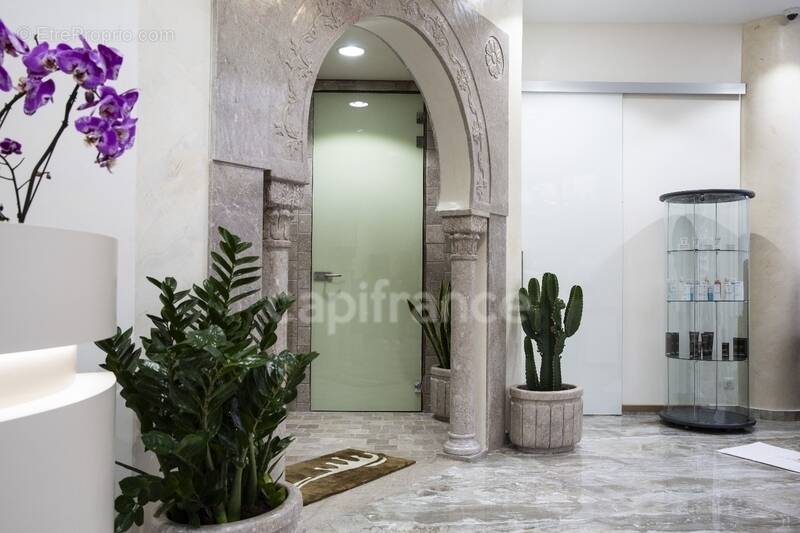 Commerce à NOGENT-SUR-MARNE