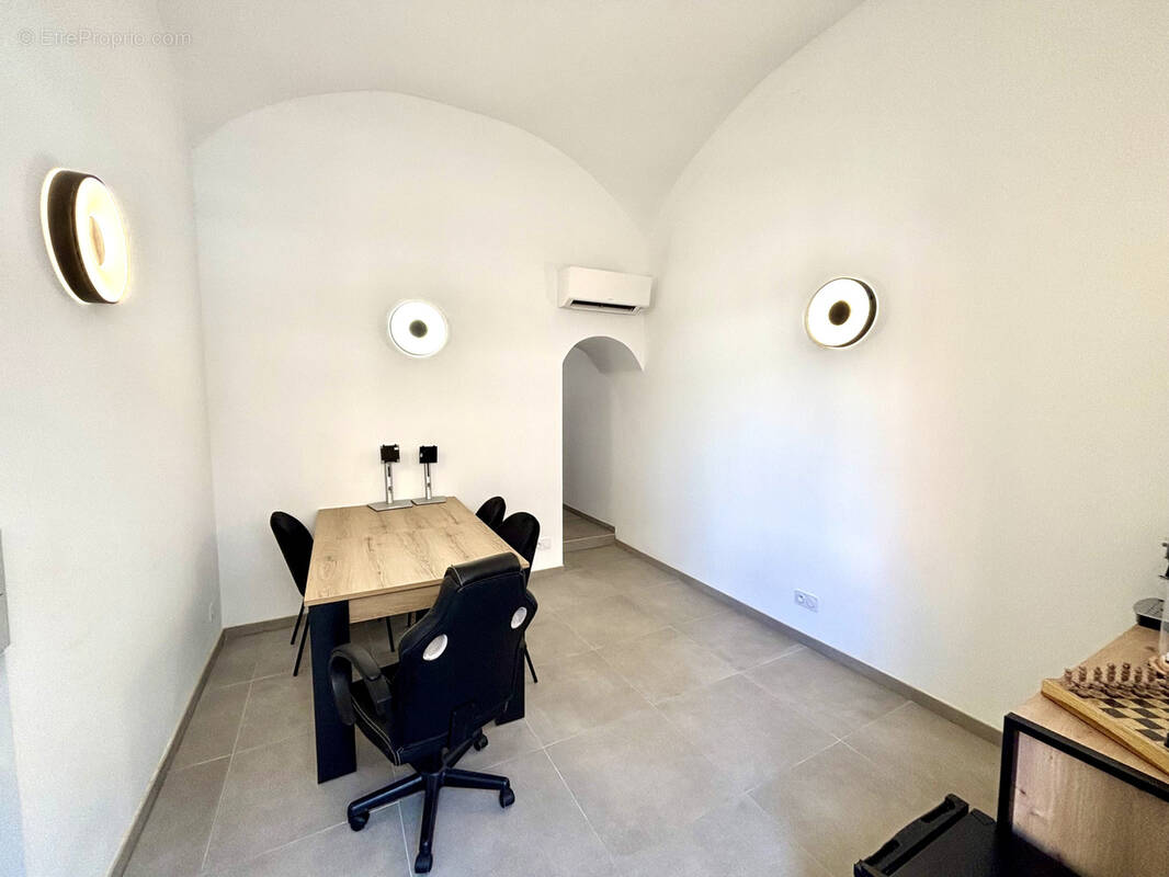 Commerce à PROPRIANO