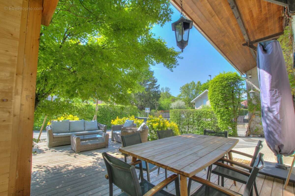 Maison à PREVESSIN-MOENS