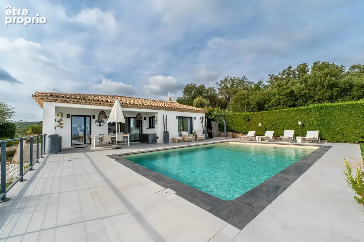 Maison avec vue époustouflante sur la mer et le Golfe de Saint Tropez - photo 4