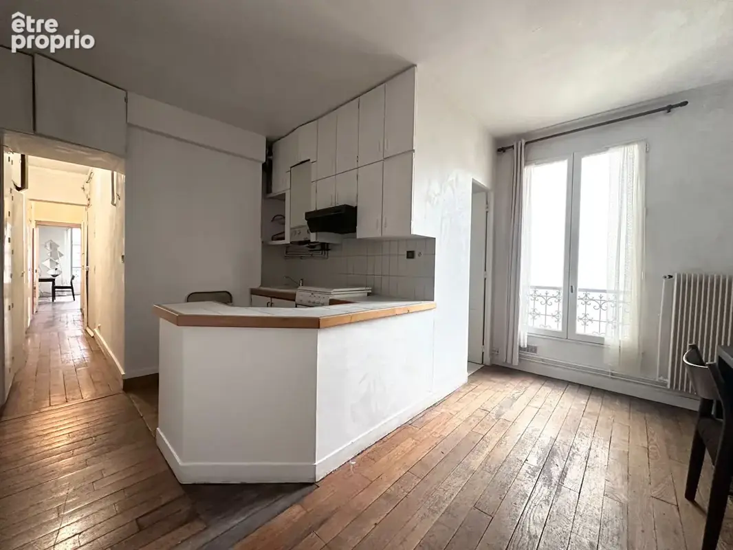 Appartement à PARIS-18E
