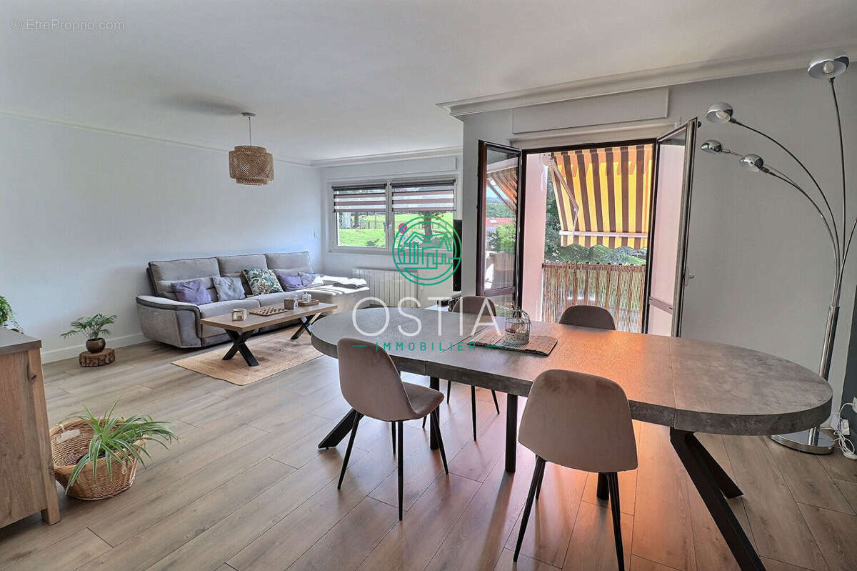 Appartement à LORETTE