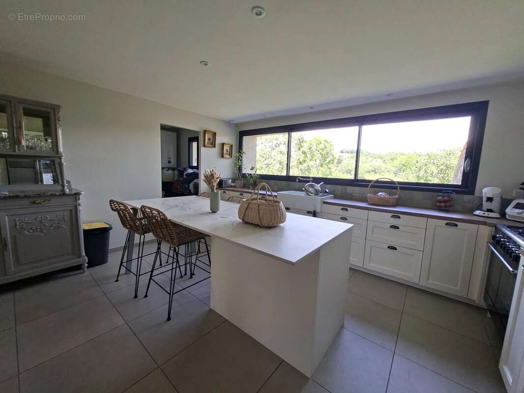 Maison à ROQUECOURBE