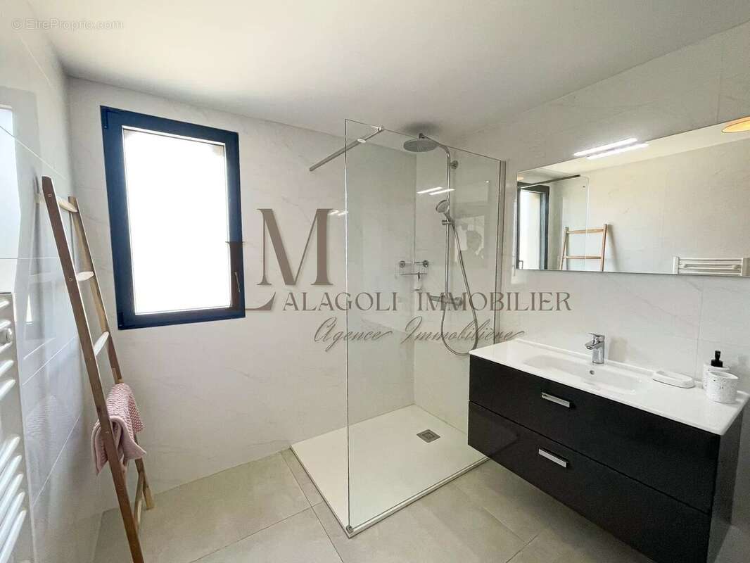 Appartement à PORTO-VECCHIO