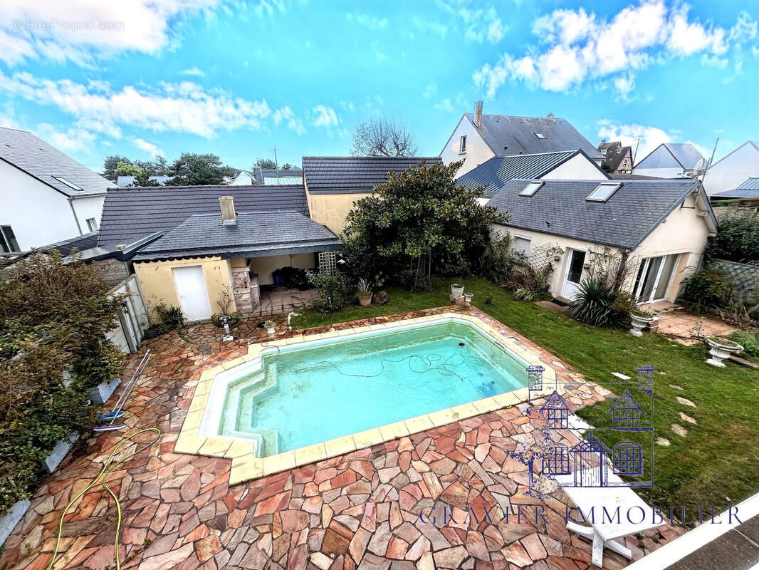 Maison à SAINT-GERMAIN-SUR-AY