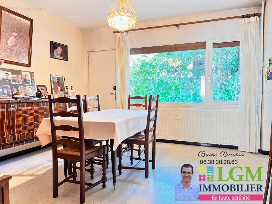 Appartement à NIMES