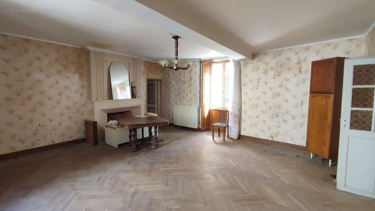 Appartement à ECOYEUX