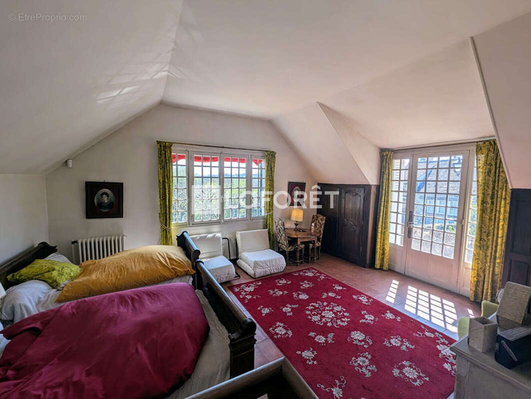 Maison à MILLY-LA-FORET