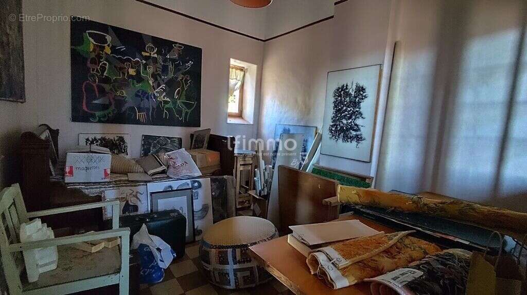 Appartement à PEYRUIS