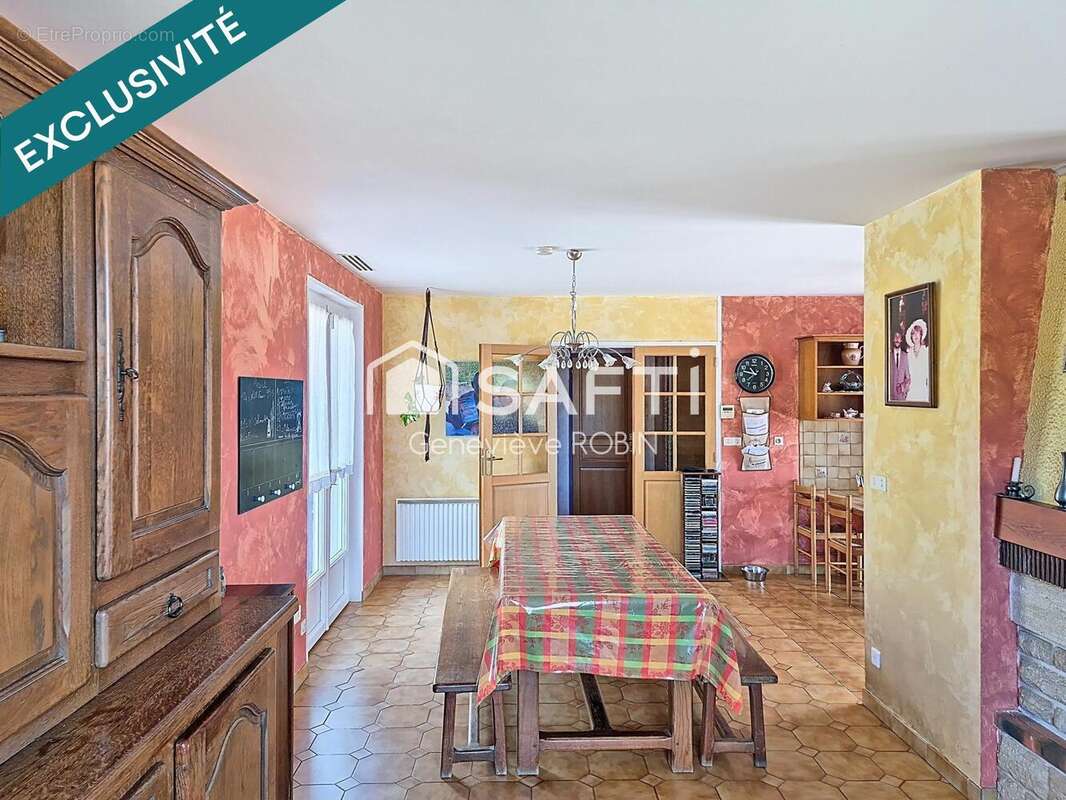 Photo 8 - Maison à MEYS