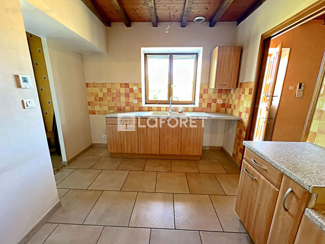 Maison à CORMORANCHE-SUR-SAONE