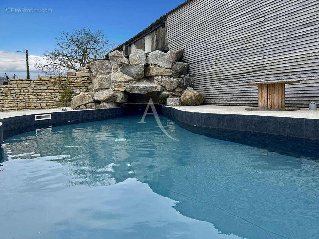 Maison à CHAILLE-LES-MARAIS