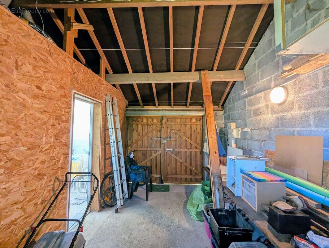 garage - Maison à ISIGNY-SUR-MER