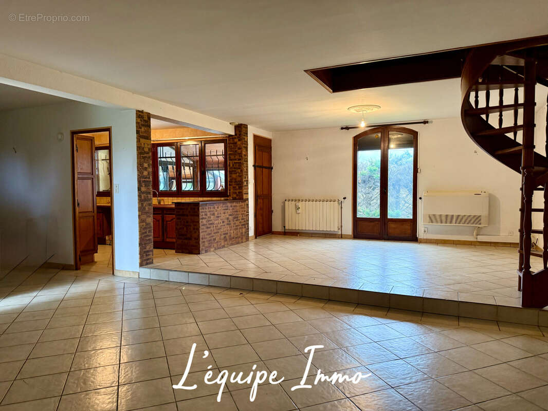Maison à LEVIGNAC