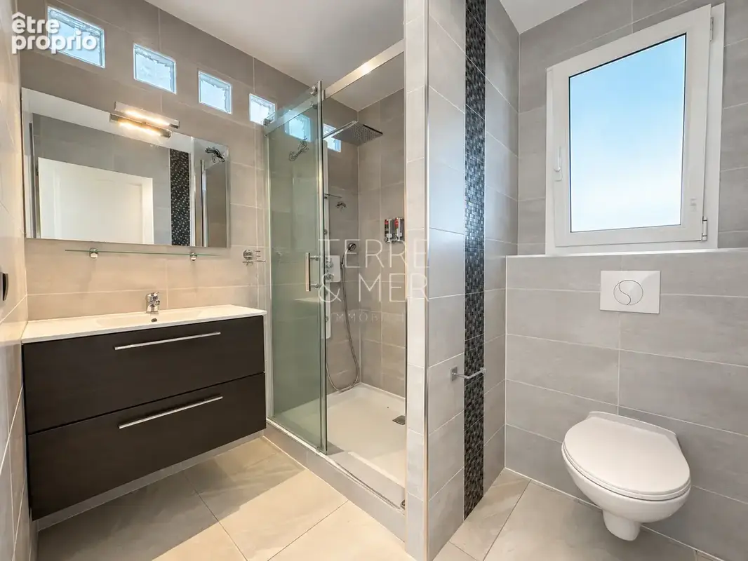 Maison 4 pièces de plain-pied 106m2 - 2 garages - photo 17