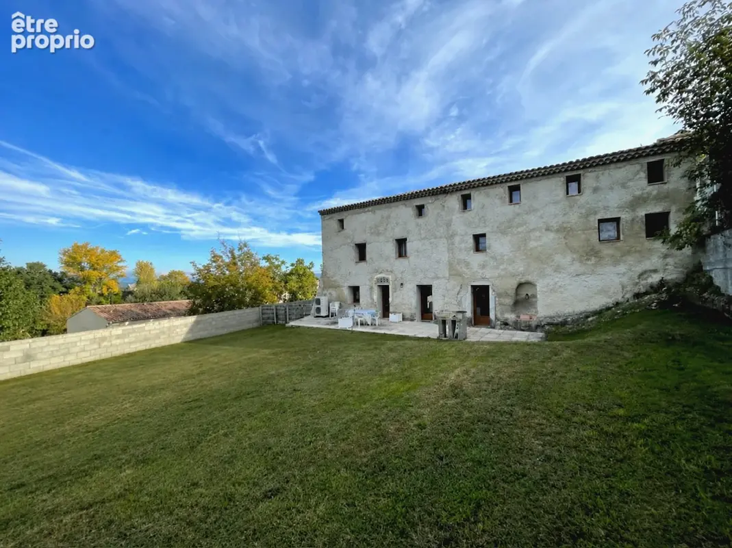 Maison à MALAUCENE