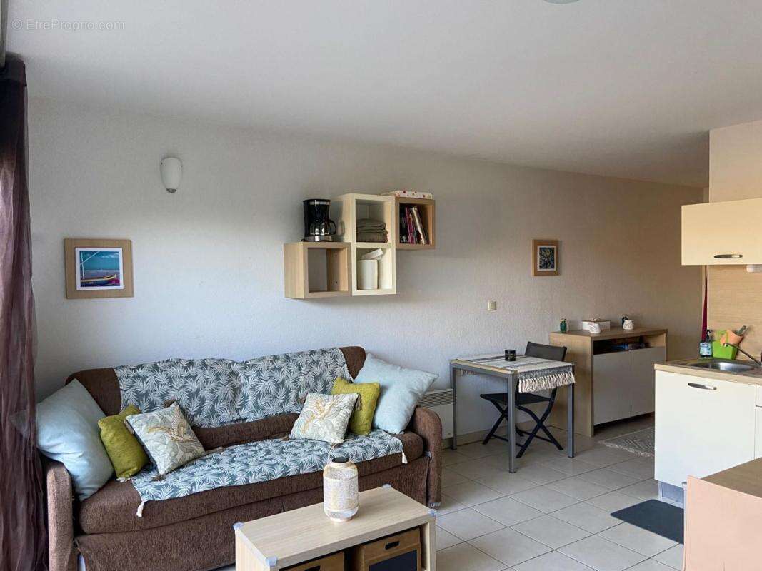 Appartement à AZILLE