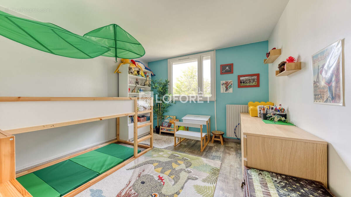 Appartement à ROISSY-EN-BRIE