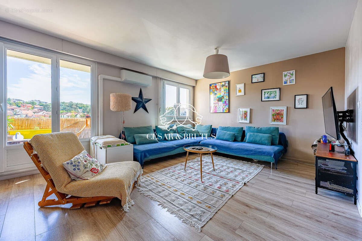 Appartement à LYON-5E