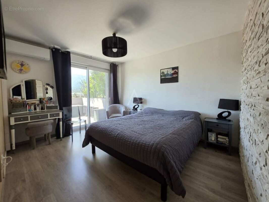 Appartement à ALBERTVILLE