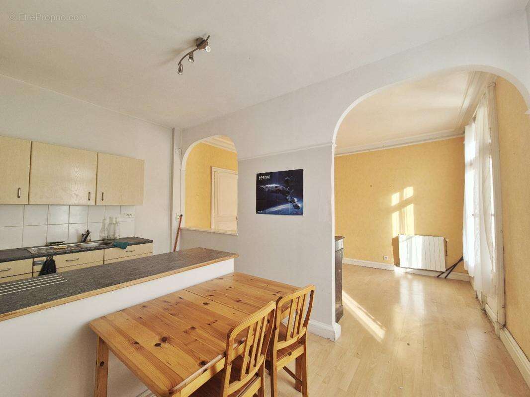 Appartement à BEZIERS