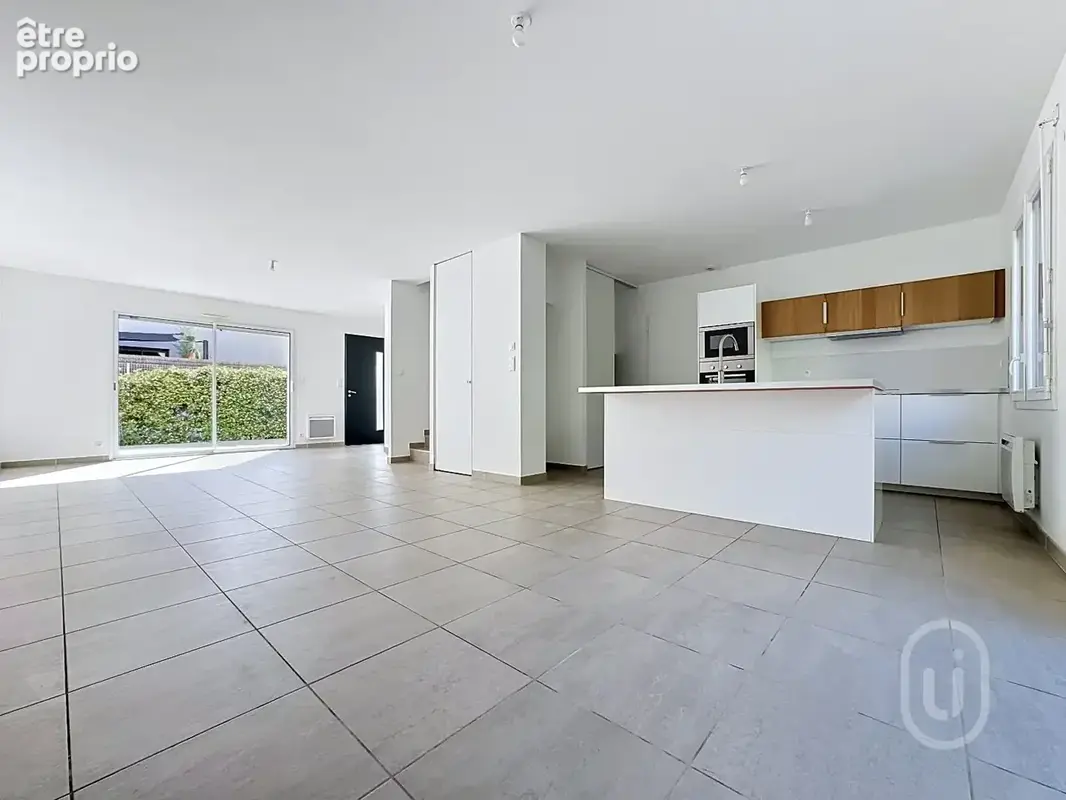 à 15 min de Montpellier, TEYRAN  Jolie Maison T4 de 120 m utiles (2017) avec garage & jardin au calme ! - photo 5